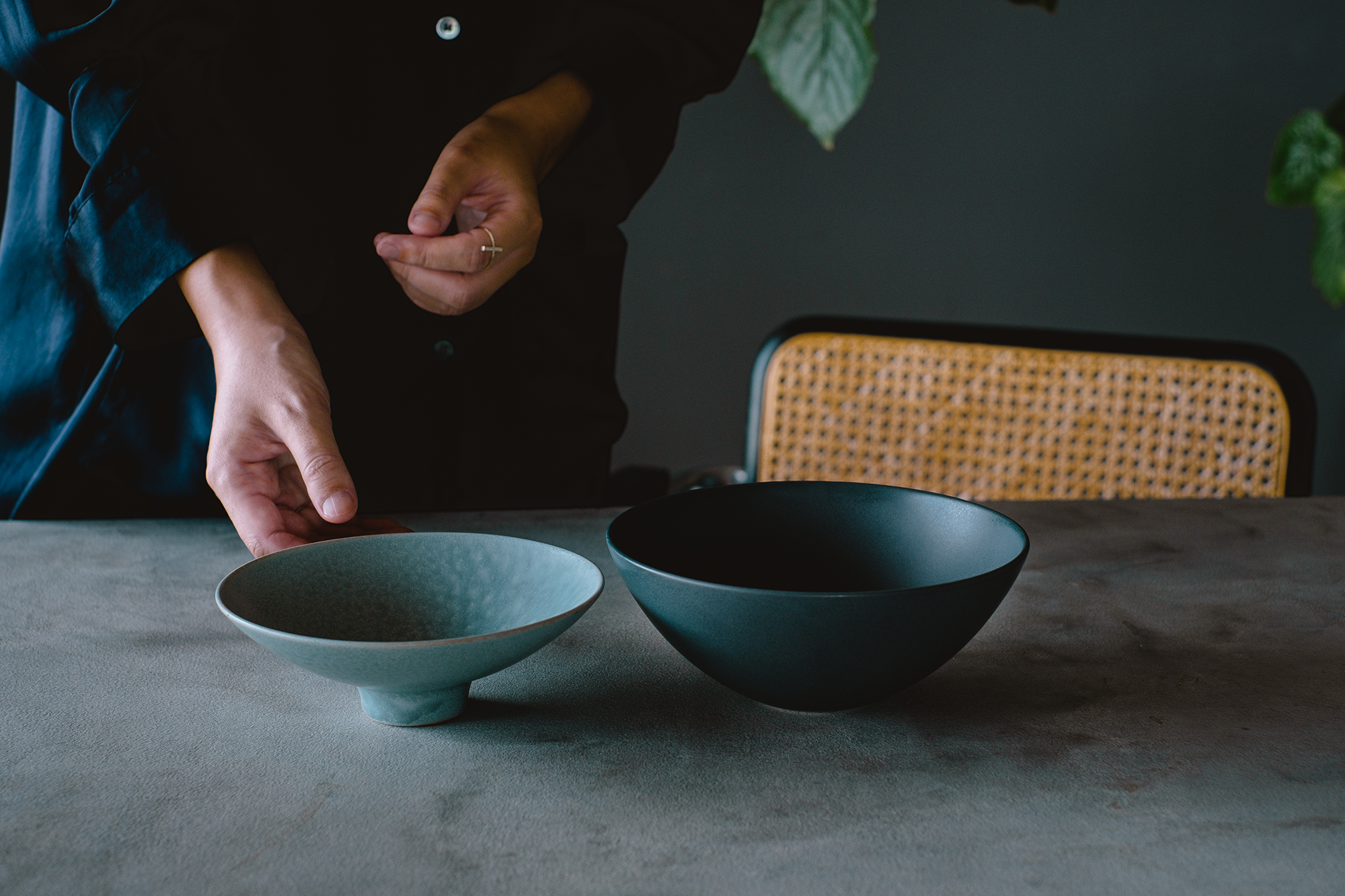 【別注製作インタビュー】部屋で過ごす時間をより好きになれるうつわ|e/rm(イーアールエム)