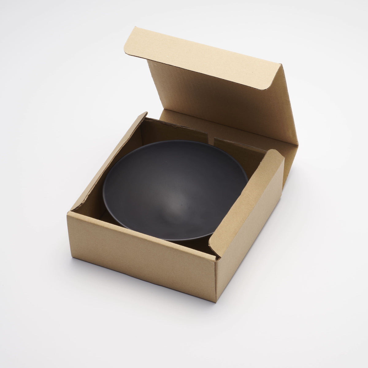 スライドショーこなれ小鉢 焼き締め 墨の画像を開く