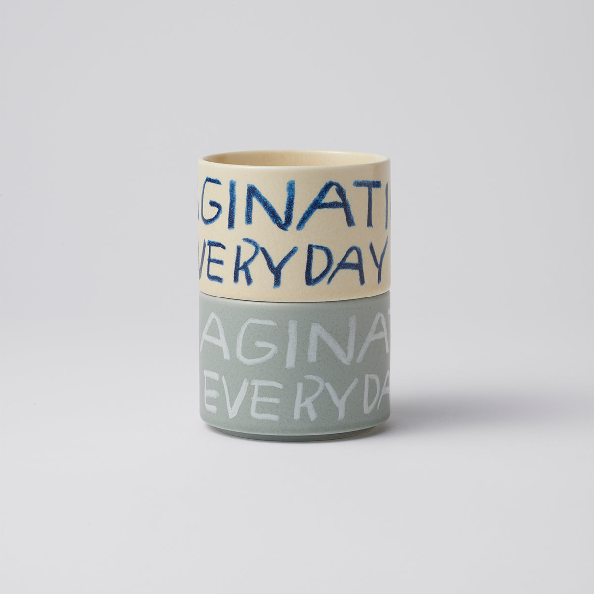 スライドショー【きほんのうつわ × Lee Izumida】カップ 別注生成・灰青 2個セットの画像を開く