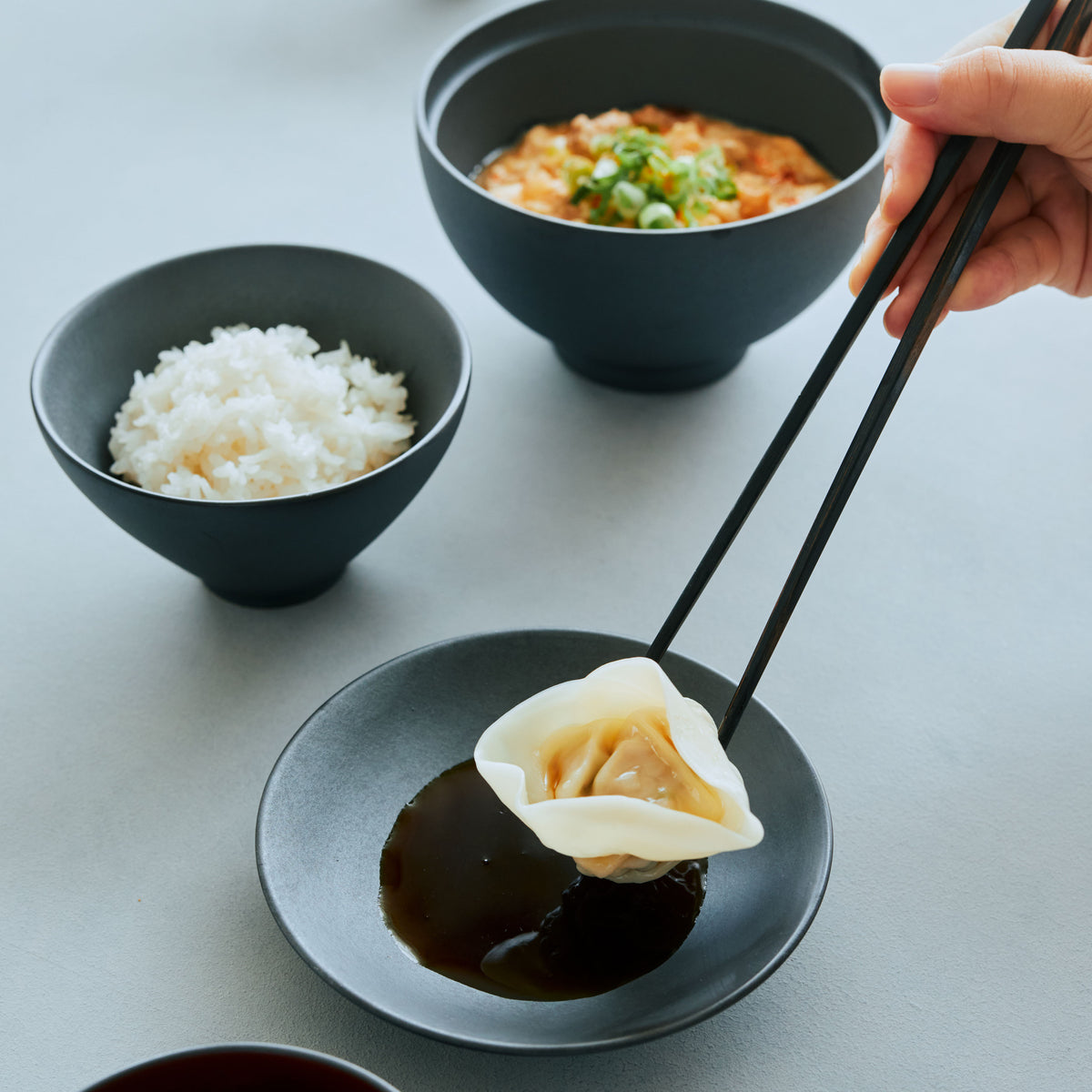 スライドショー【予約販売】よりそう入れ子碗セット 黒の画像を開く