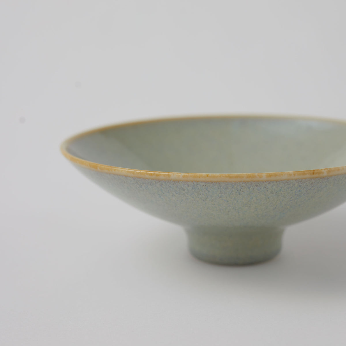 スライドショーこなれ小鉢 灰の画像を開く