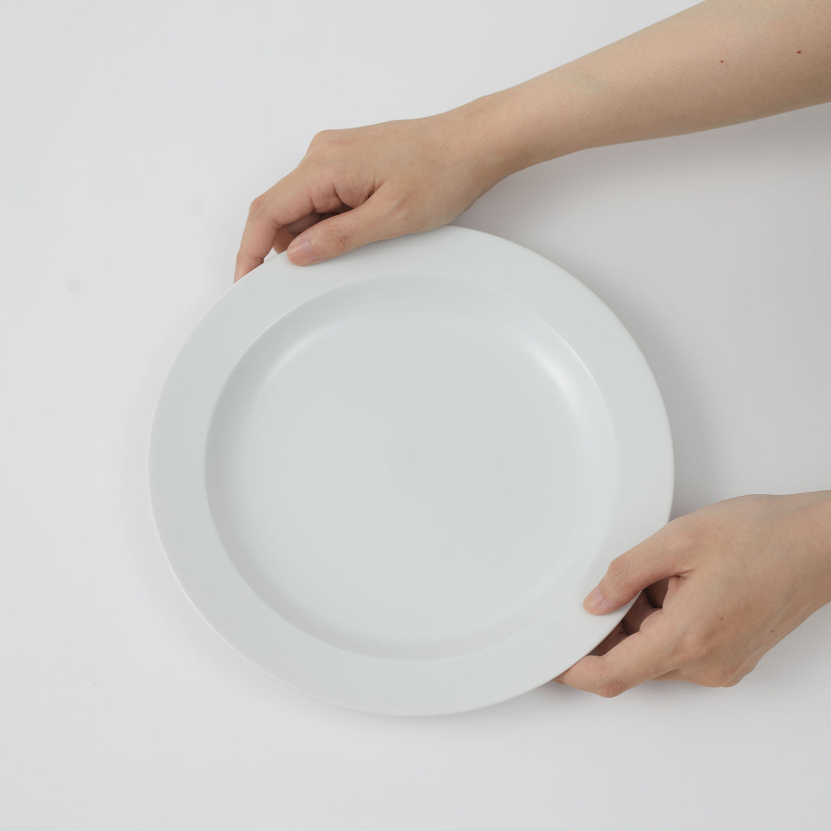 スライドショー大皿 白の画像を開く