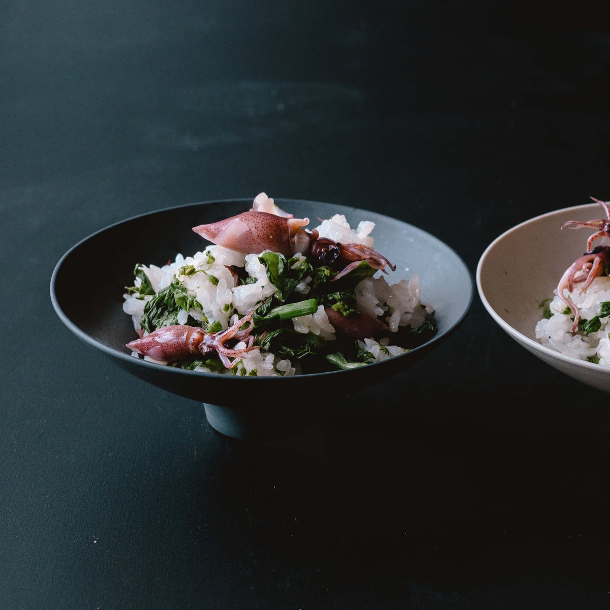 スライドショーこなれ小鉢 焼き締め 墨の画像を開く