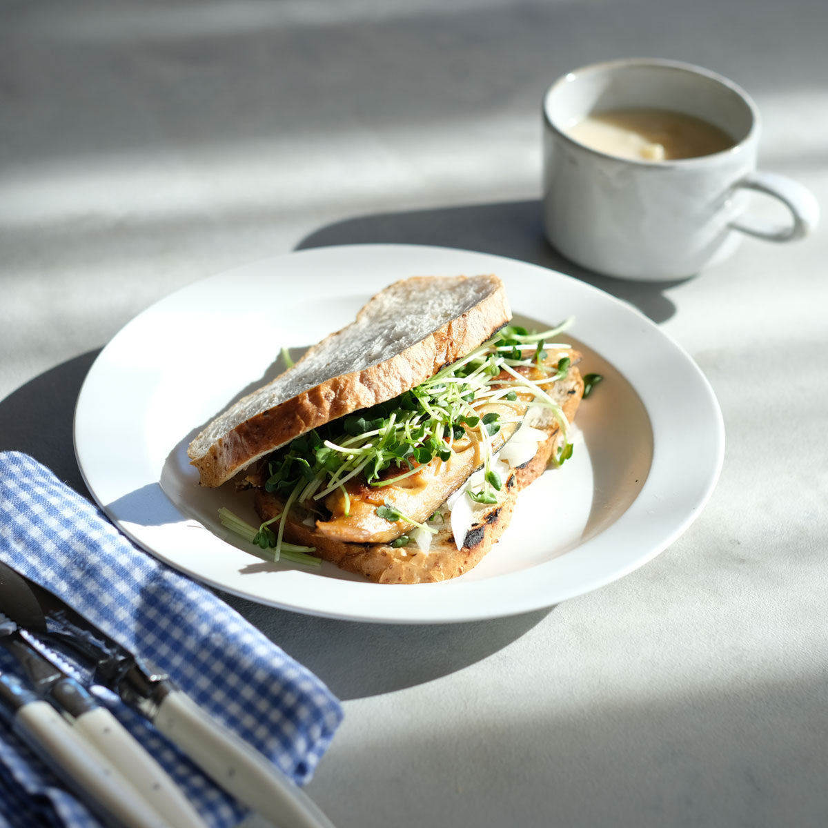 スライドショー大皿 白の画像を開く