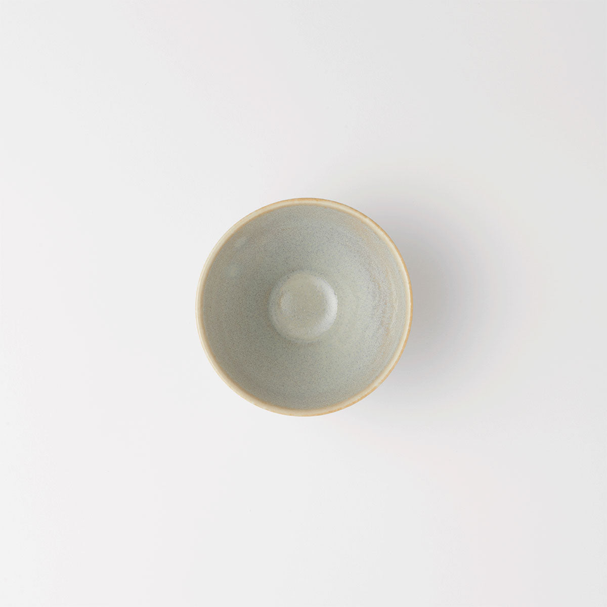 スライドショーしっくり茶碗 灰の画像を開く
