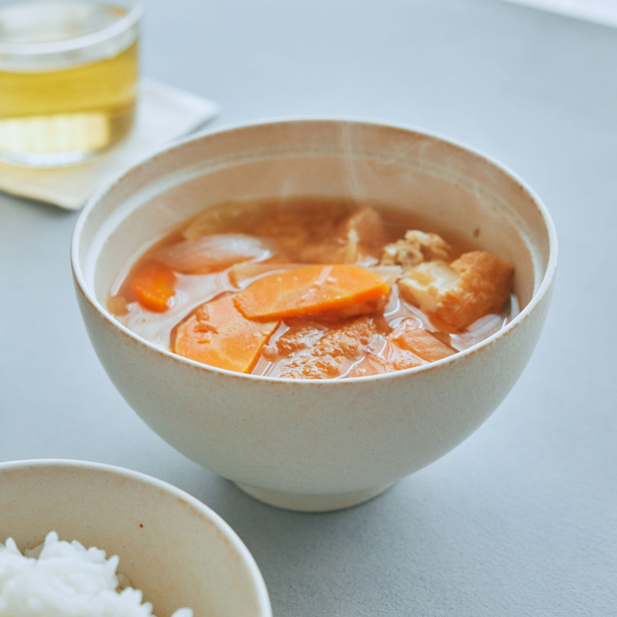スライドショー【予約販売】よりそう入れ子碗セット 白の画像を開く
