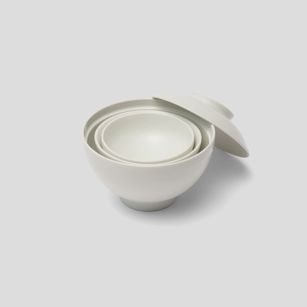 スライドショー【予約販売】よりそう入れ子碗セット つや白の画像を開く
