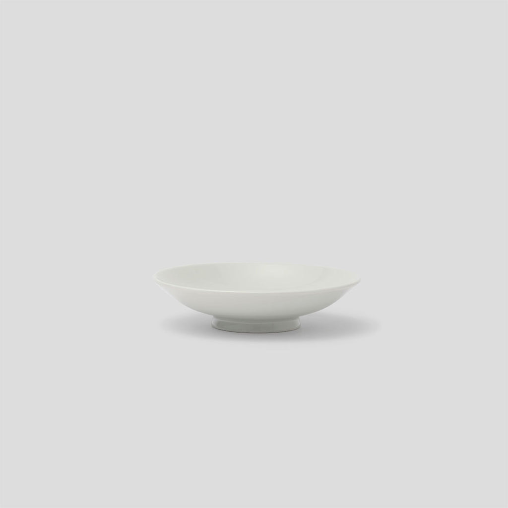 しっくり茶碗 つや白 – きほんのうつわ公式オンラインショップ