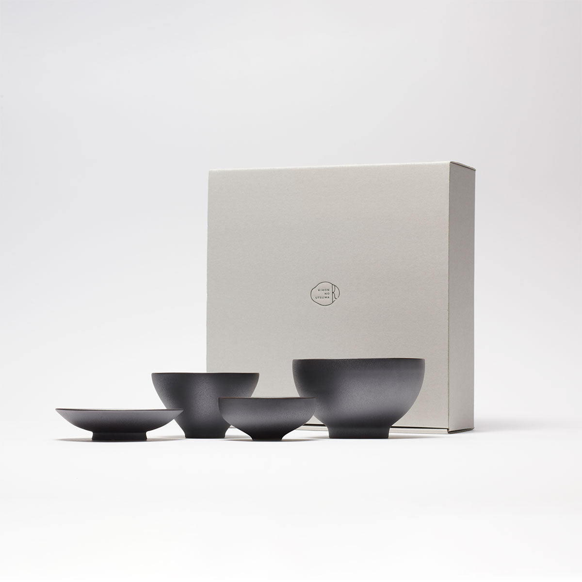 スライドショーよりそう入れ子碗ギフトセット 黒の画像を開く
