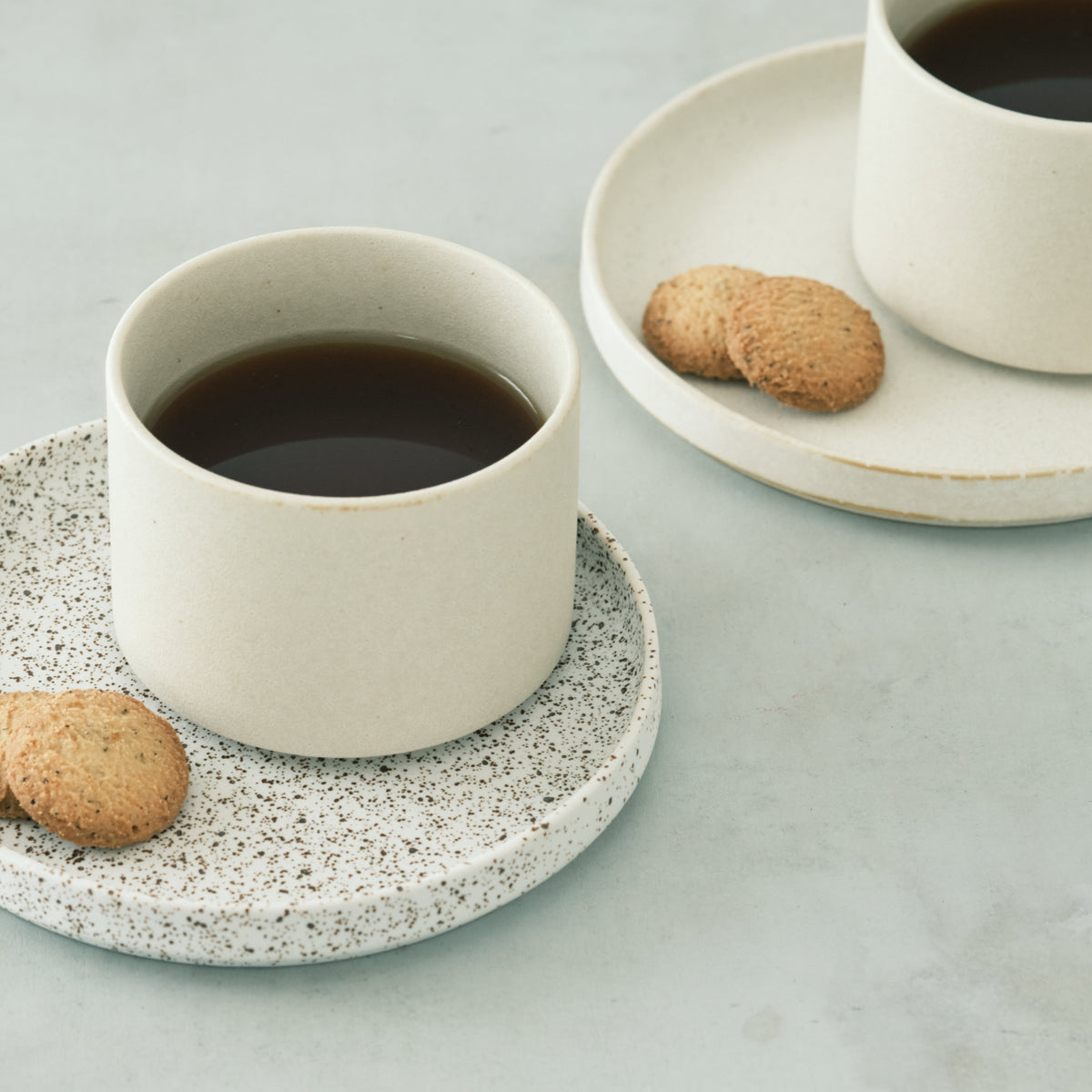 スライドショー切立プレート 錆点 14cmの画像を開く
